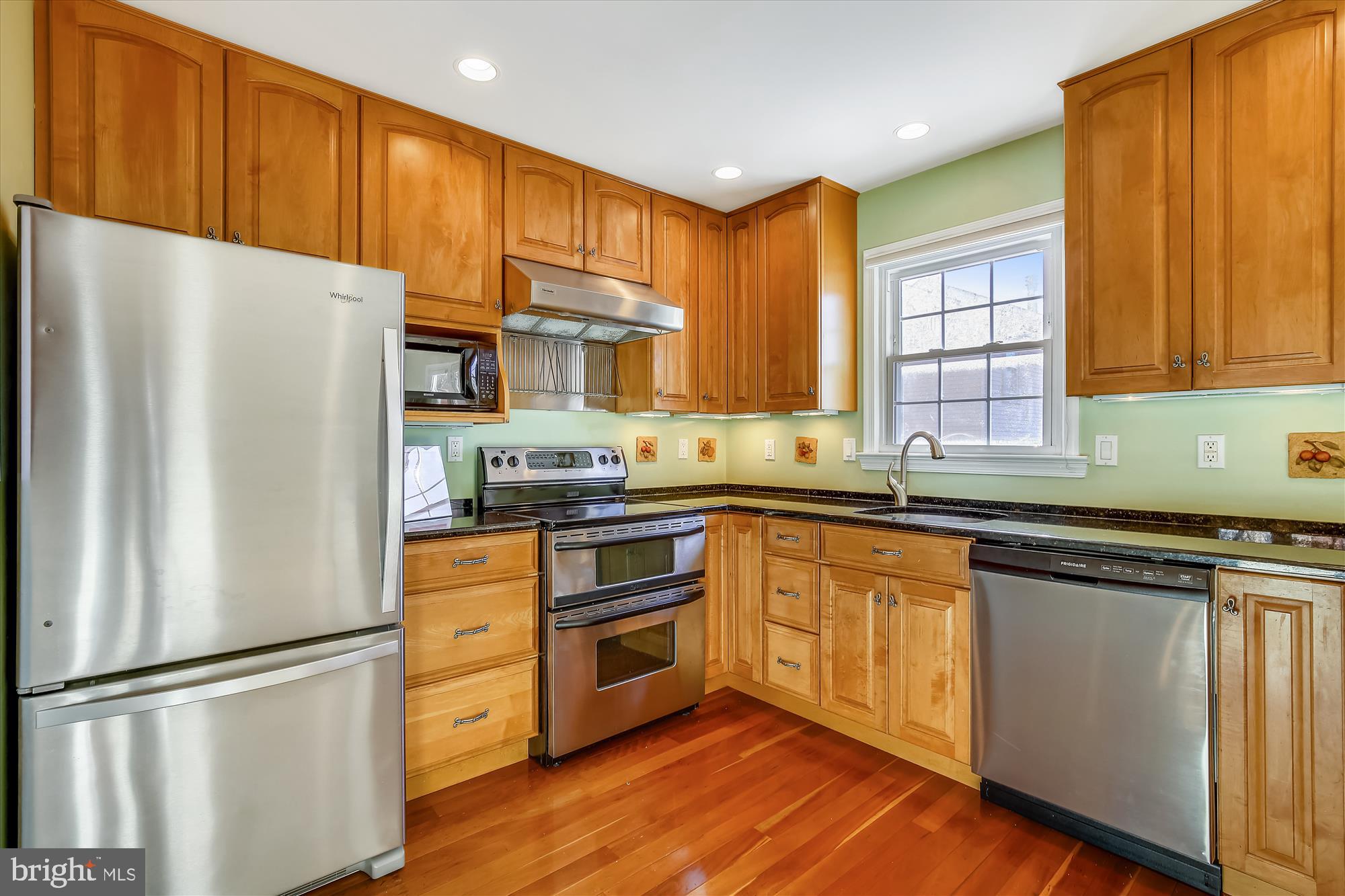 8 Pennydog Court Silver Spring, MD 20902 - Photo 18 of 68