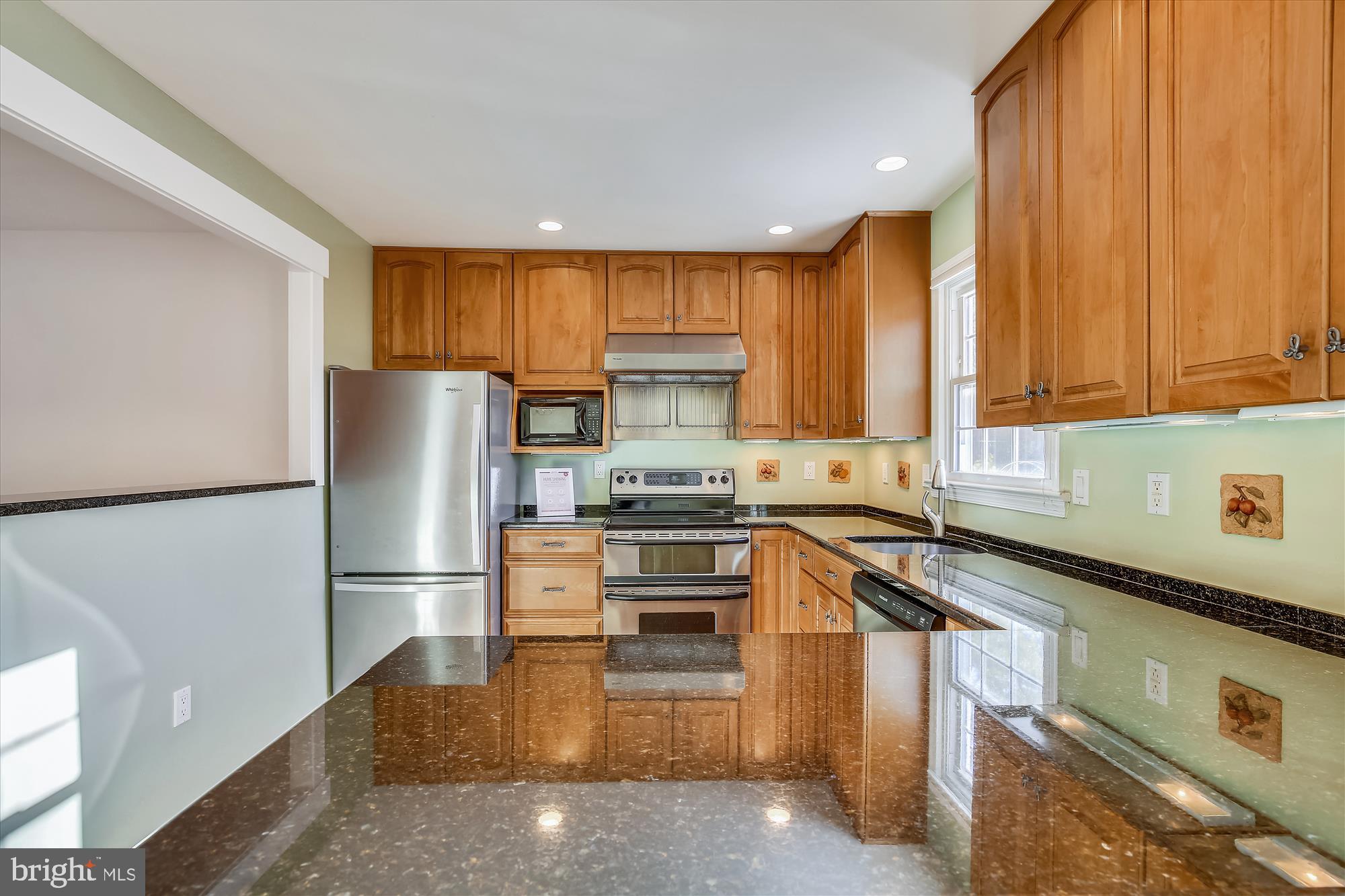 8 Pennydog Court Silver Spring, MD 20902 - Photo 23 of 68