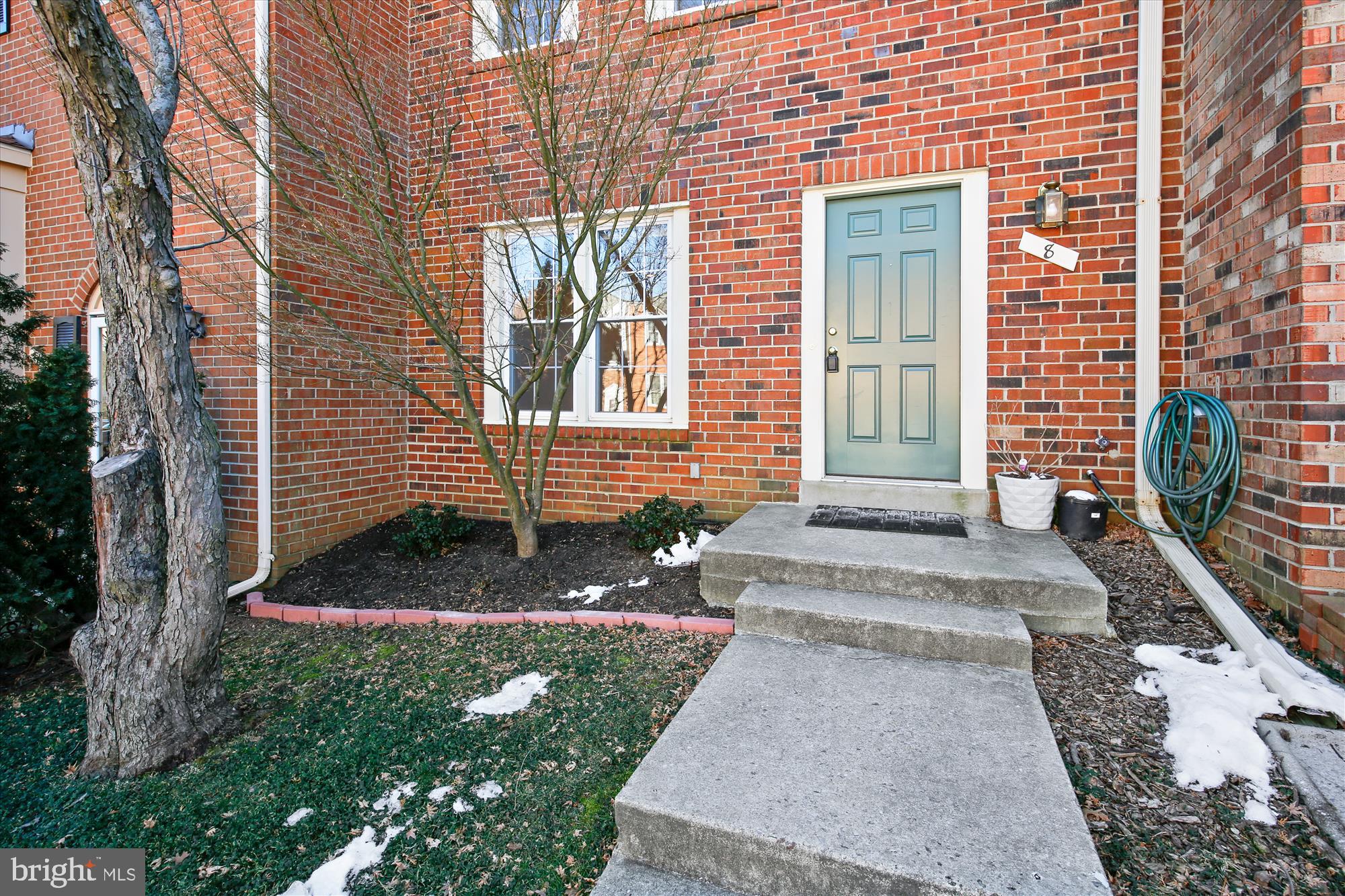 8 Pennydog Court Silver Spring, MD 20902 - Photo 4 of 68