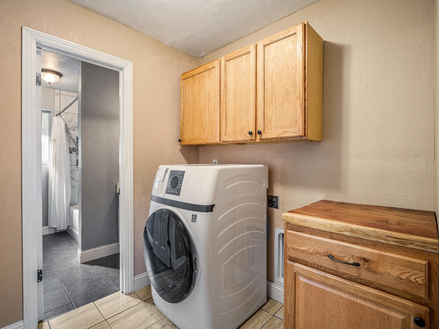 6800 Diablo View Trail Placerville, CA 95667 - Photo 27 of 33 a utility room with dryer and washer