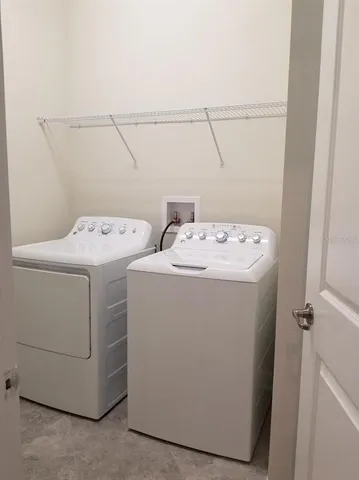 $2,750 | 10028 Lovegrass Lane, Orlando, FL 32832