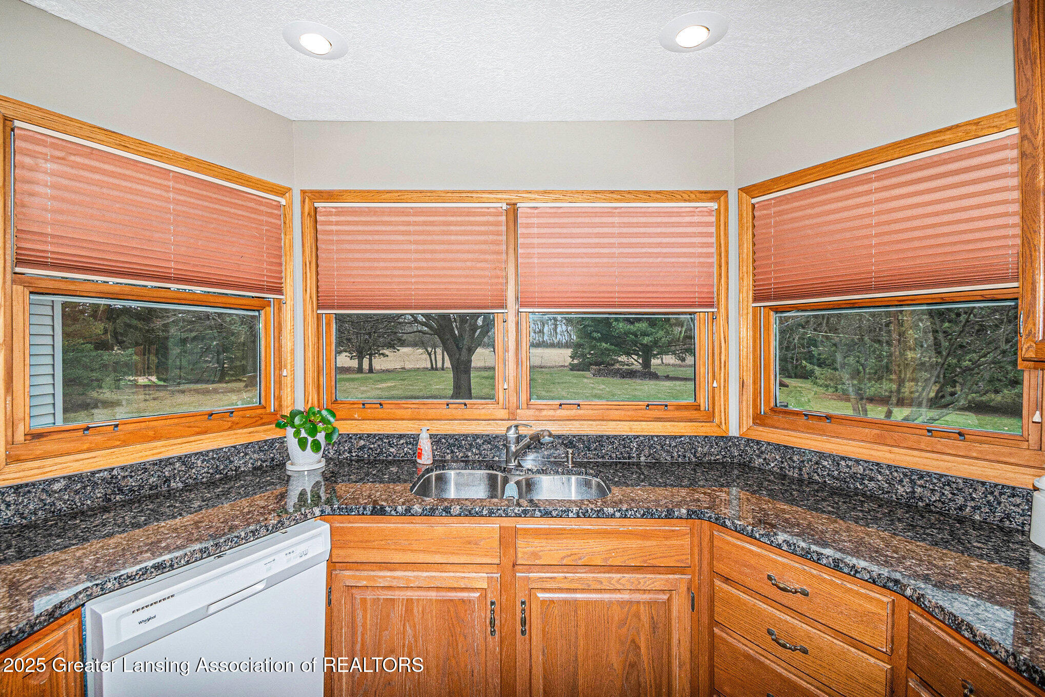 2400 Hawley Road Mason, MI 48854 - Photo 13 of 51 Kitchen