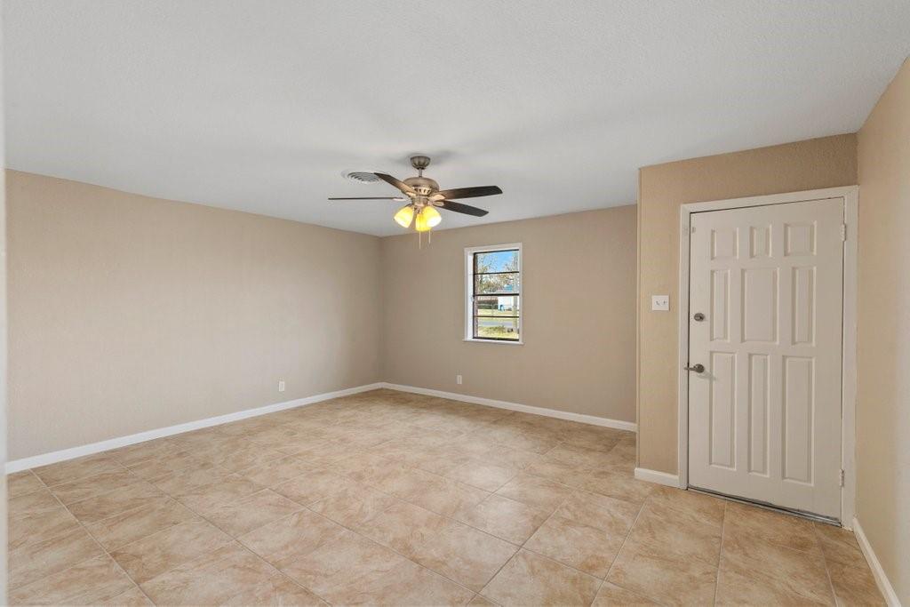 613 Manuel Road Lake Charles, LA 70607 - Photo 2 of 16