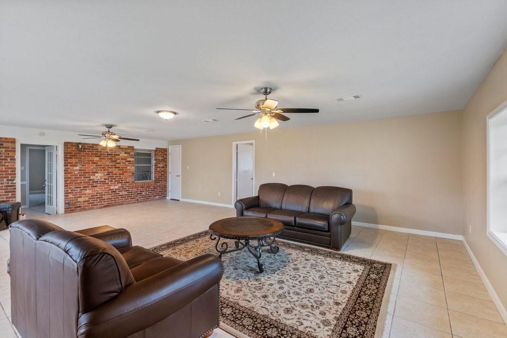 613 Manuel Road Lake Charles, LA 70607 - Photo 7 of 16
