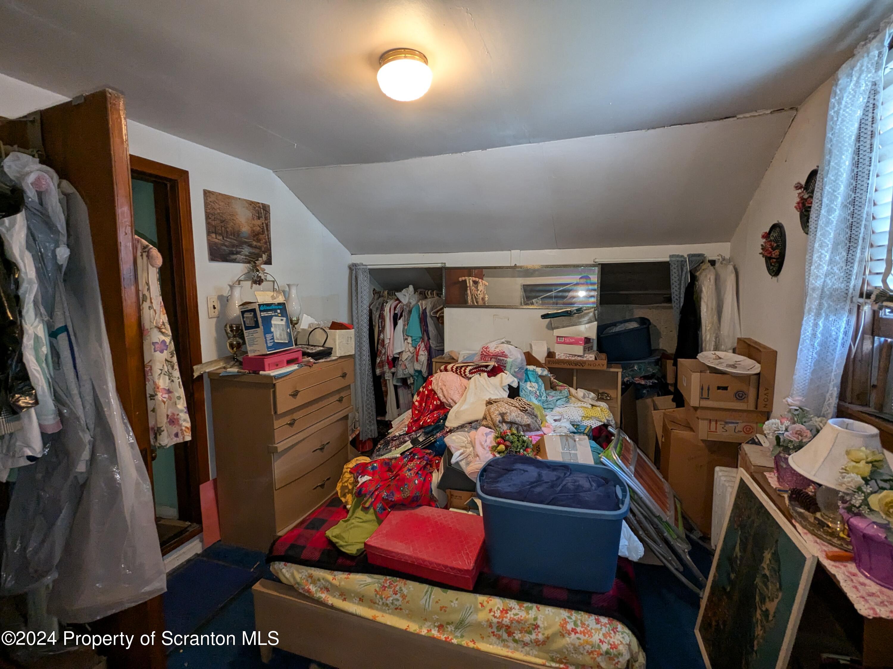 909 Battle Street Scranton, PA 18508 - Photo 10 of 11 a view of a room with gym equipment