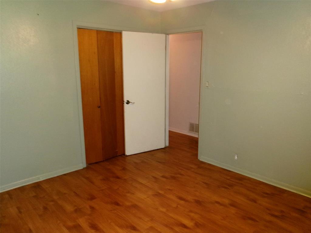 200 West Spencer Street Bangs, TX 76823 - Photo 12 of 19 Bedroom 1