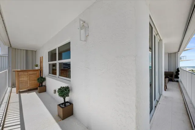 $789,950 | 3580 South Ocean Boulevard, Unit 7E, South Palm Beach, FL 33480