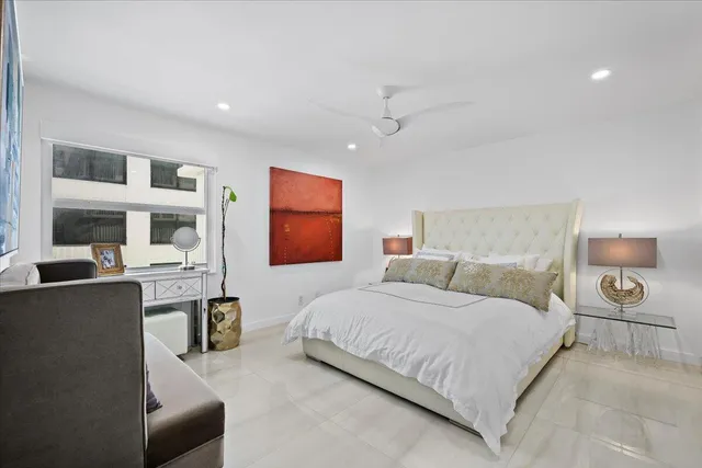 $789,950 | 3580 South Ocean Boulevard, Unit 7E, South Palm Beach, FL 33480