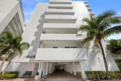 $789,950 | 3580 South Ocean Boulevard, Unit 7E, South Palm Beach, FL 33480
