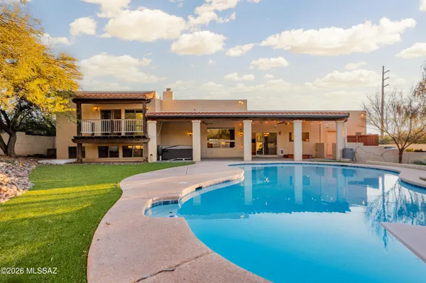$975,000 | 6610 East Círculo Invierno, Tucson, AZ 85750