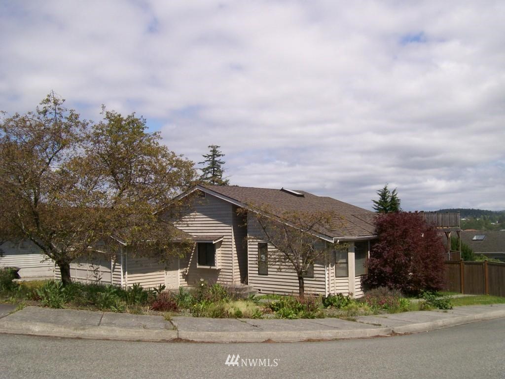 765 Southwest Echo Loop Oak Harbor, WA 98277 - Photo 1 of 1 Gallery Image 1