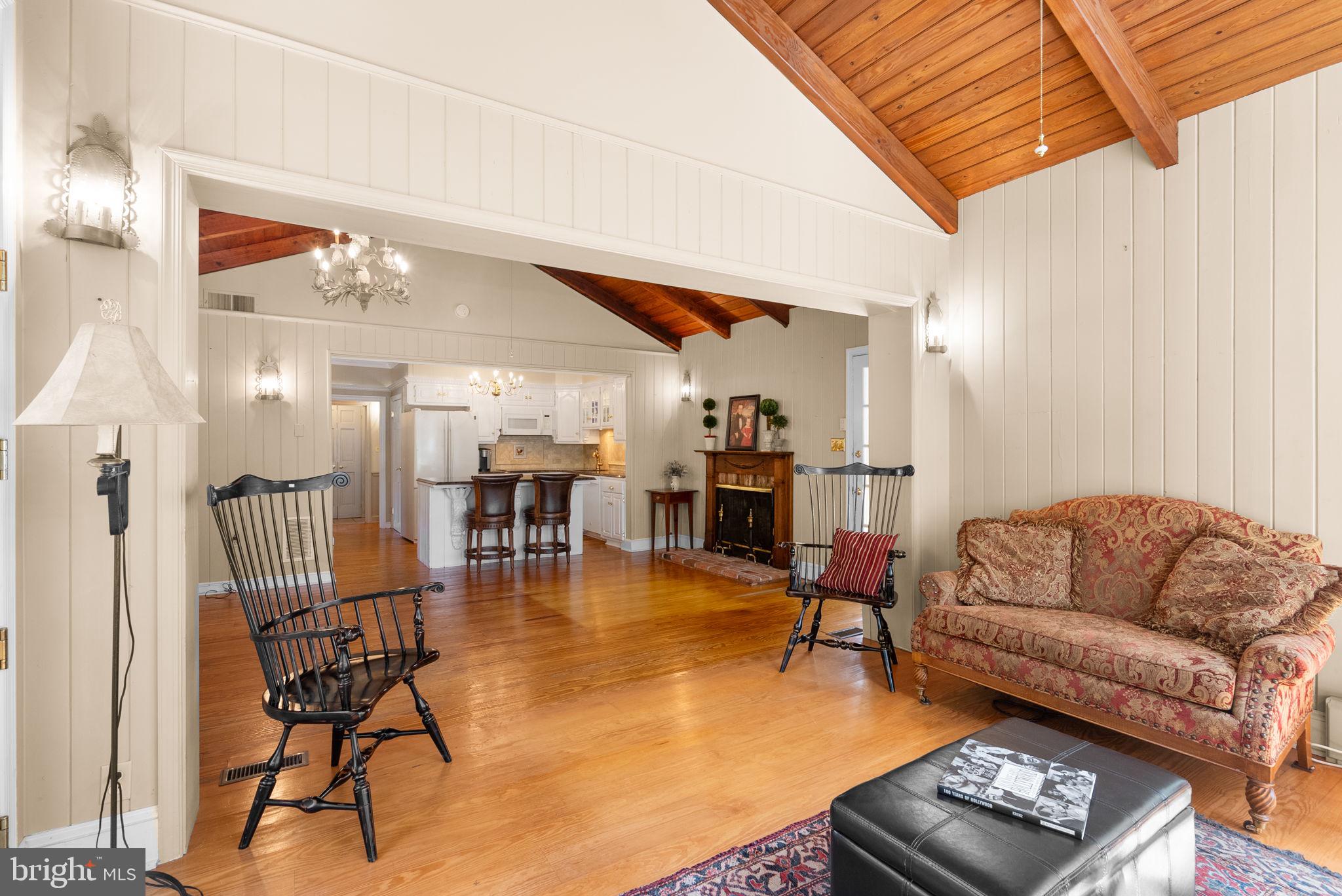 801 Notley Road Silver Spring, MD 20904 - Photo 19 of 42 a living room with furniture and wooden floor