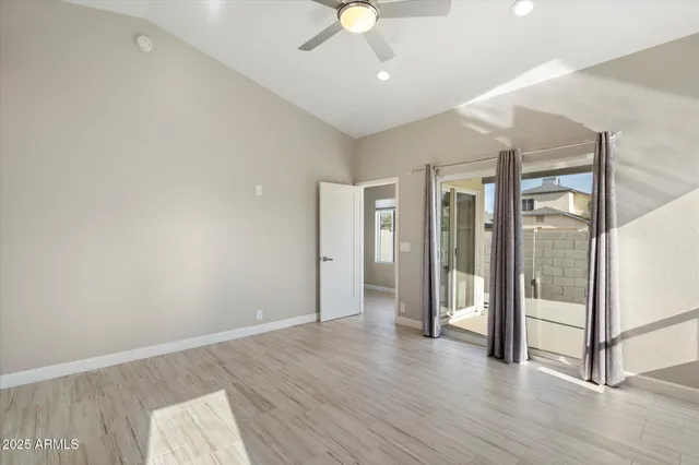 $2,400 | 8835 West Michelle Drive, Peoria, AZ 85382