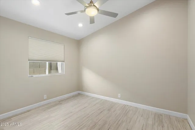 $2,400 | 8835 West Michelle Drive, Peoria, AZ 85382