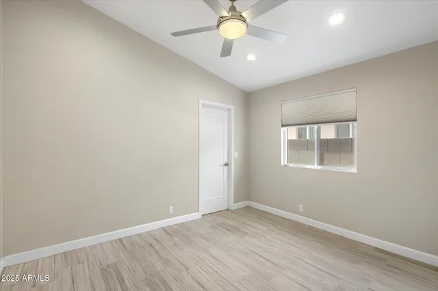 $2,400 | 8835 West Michelle Drive, Peoria, AZ 85382