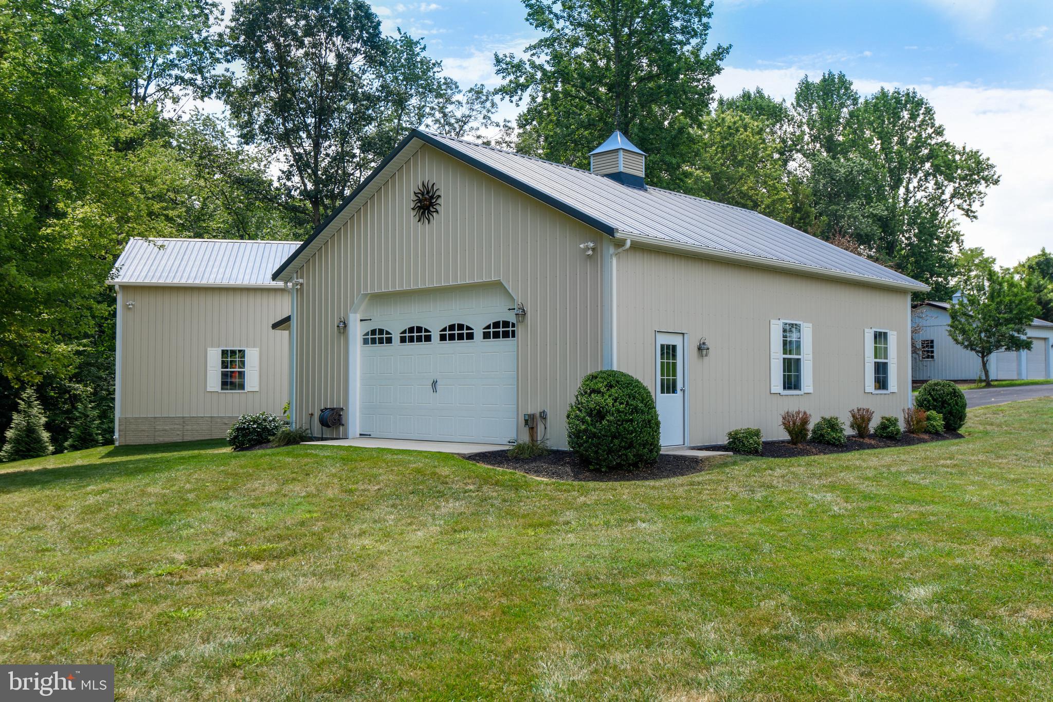 7007 Prout Road Friendship, MD 20758 - Photo 20 of 132 Pool building