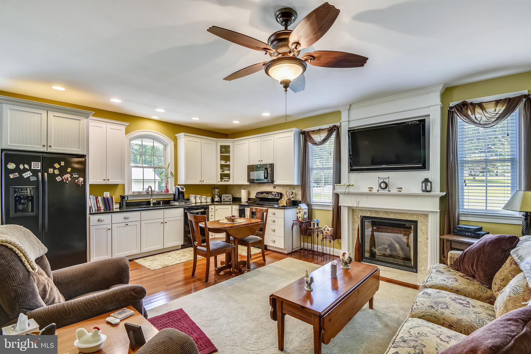 7007 Prout Road Friendship, MD 20758 - Photo 77 of 132 Inlaw suite living room & kitchen