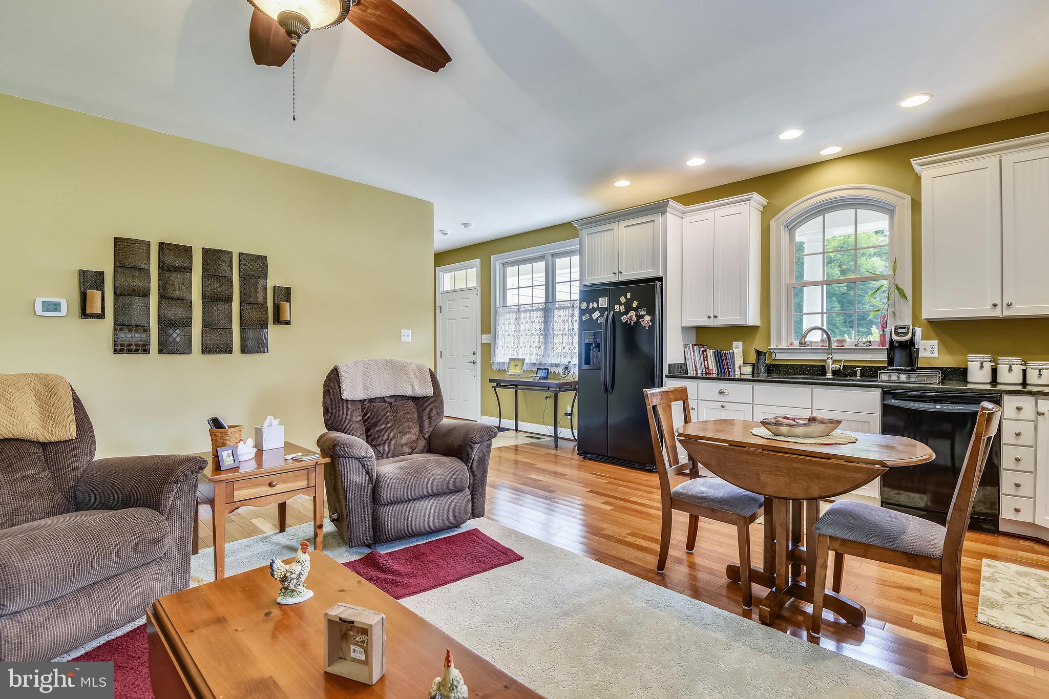 7007 Prout Road Friendship, MD 20758 - Photo 78 of 132 Inlaw living room
