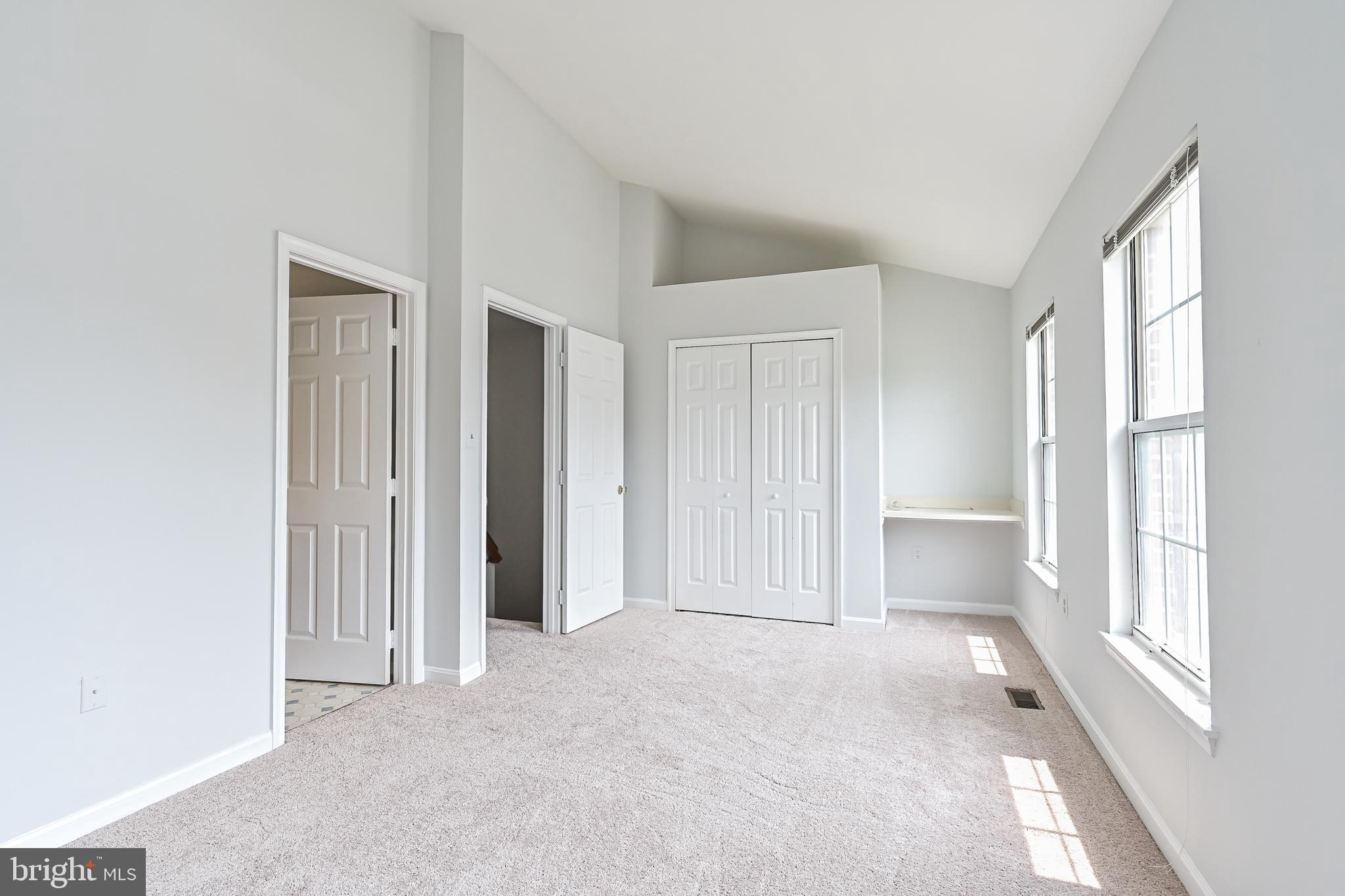 1989 Bowline Loop Woodbridge, VA 22192 - Photo 18 of 41