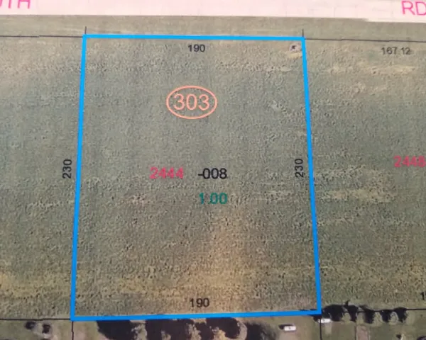 a close up of a shower