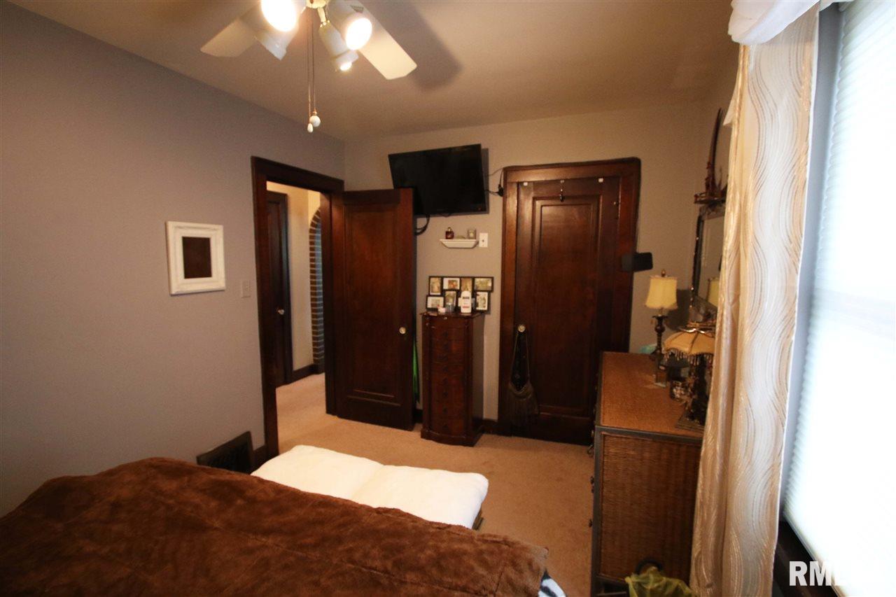 1836 South Spring Street Springfield, IL 62704 - Photo 12 of 36