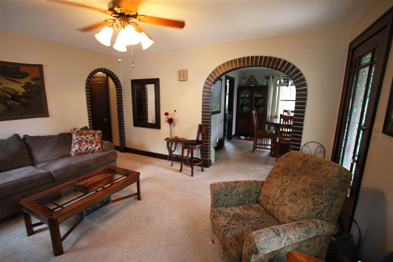 1836 South Spring Street Springfield, IL 62704 - Photo 17 of 36