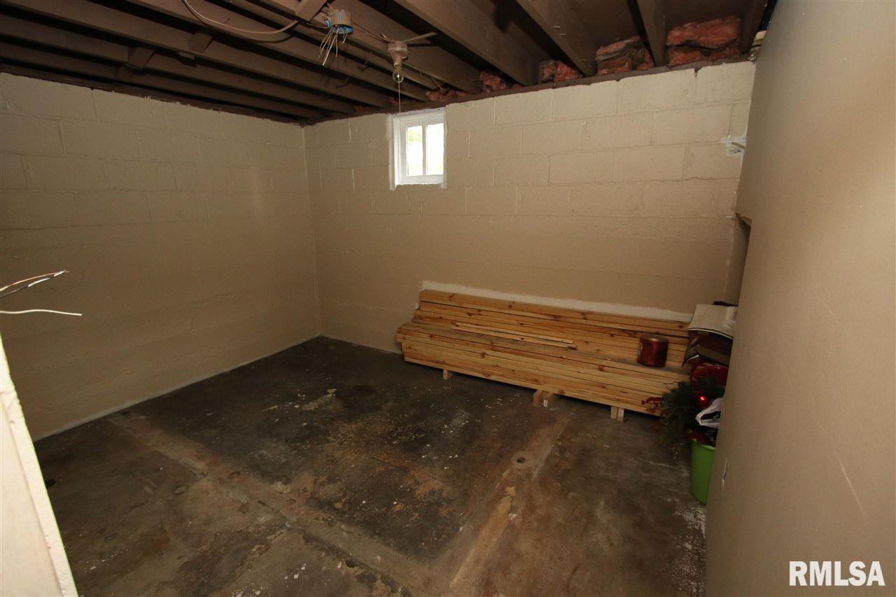 1836 South Spring Street Springfield, IL 62704 - Photo 26 of 36