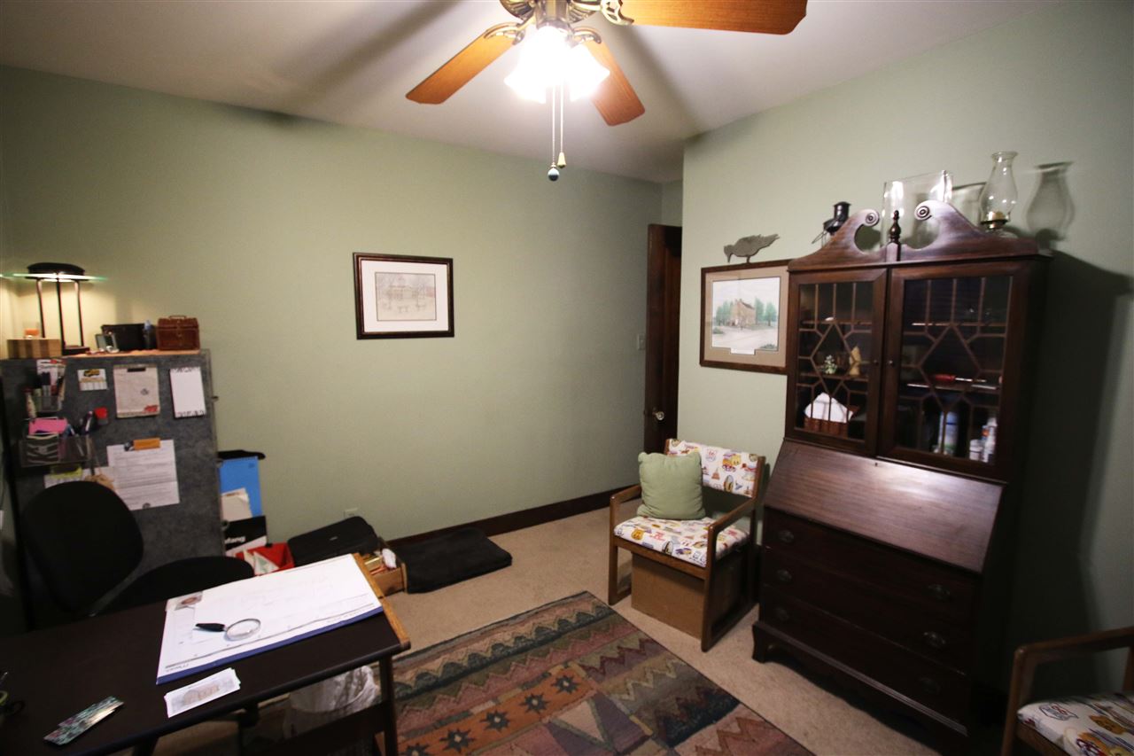 1836 South Spring Street Springfield, IL 62704 - Photo 7 of 36
