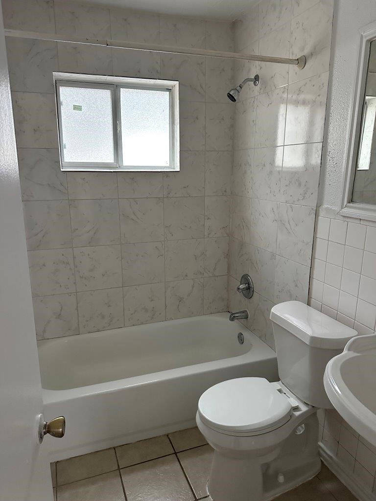 820 West Alabama Street, Unit 1 Houston, TX 77006 - Photo 8 of 11