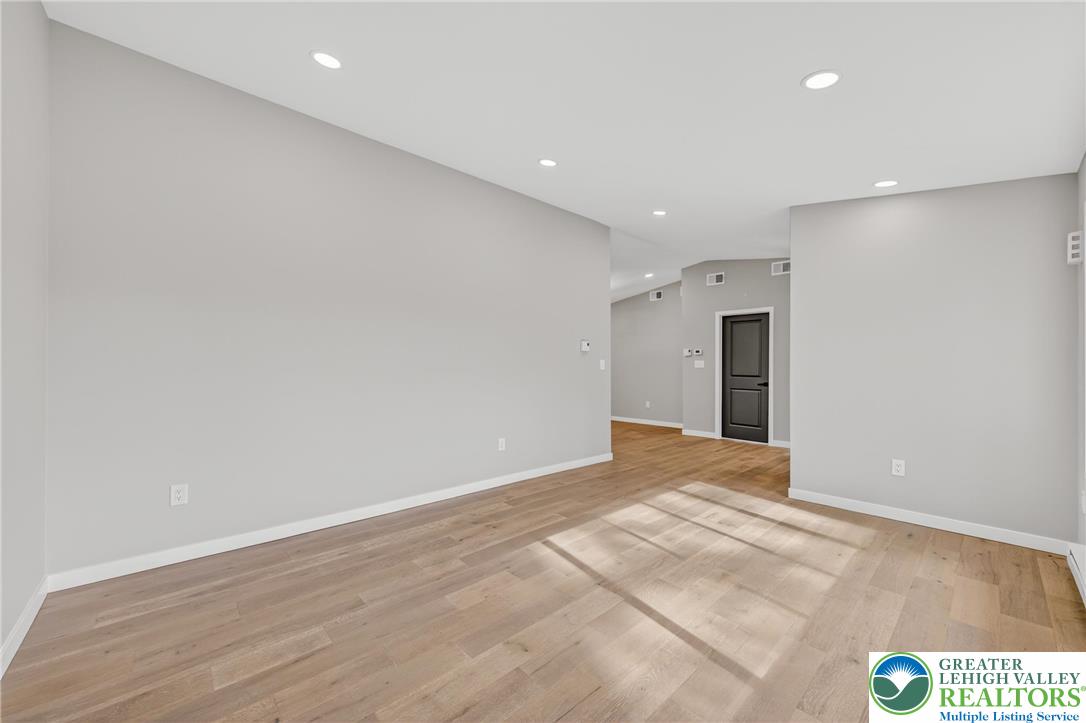 2120 3rd Street Bethlehem, PA 18020 - Photo 16 of 59