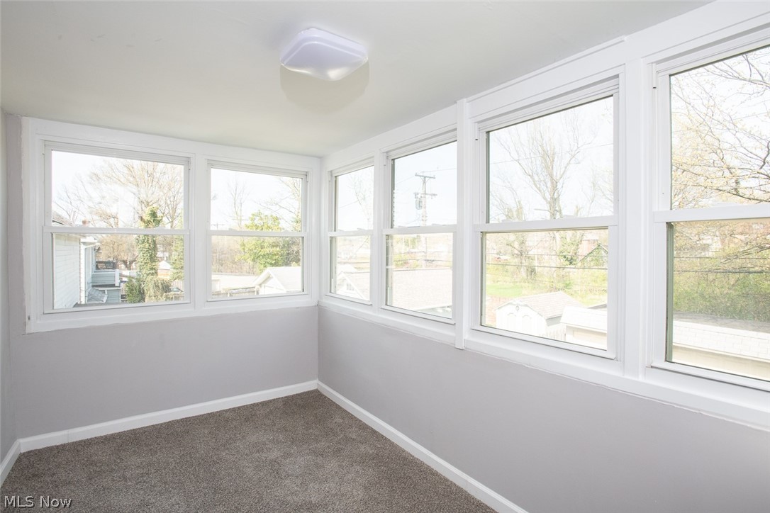 887 Selwyn Road Cleveland Heights, OH 44112 - Photo 26 of 34