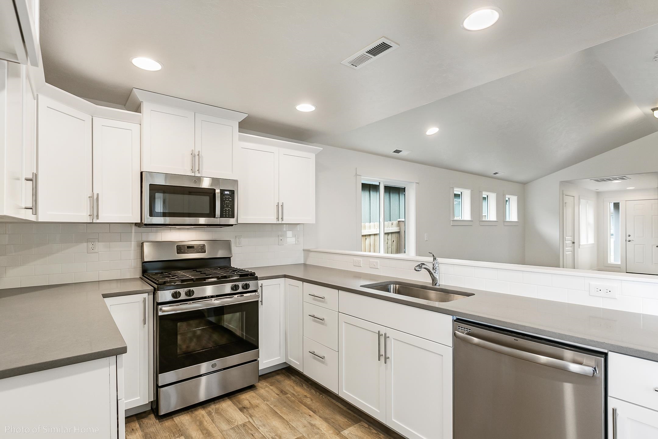 510 North Viewmont Road, Unit ARLINGTON Greenacres, WA 99016 - Photo 4 of 14