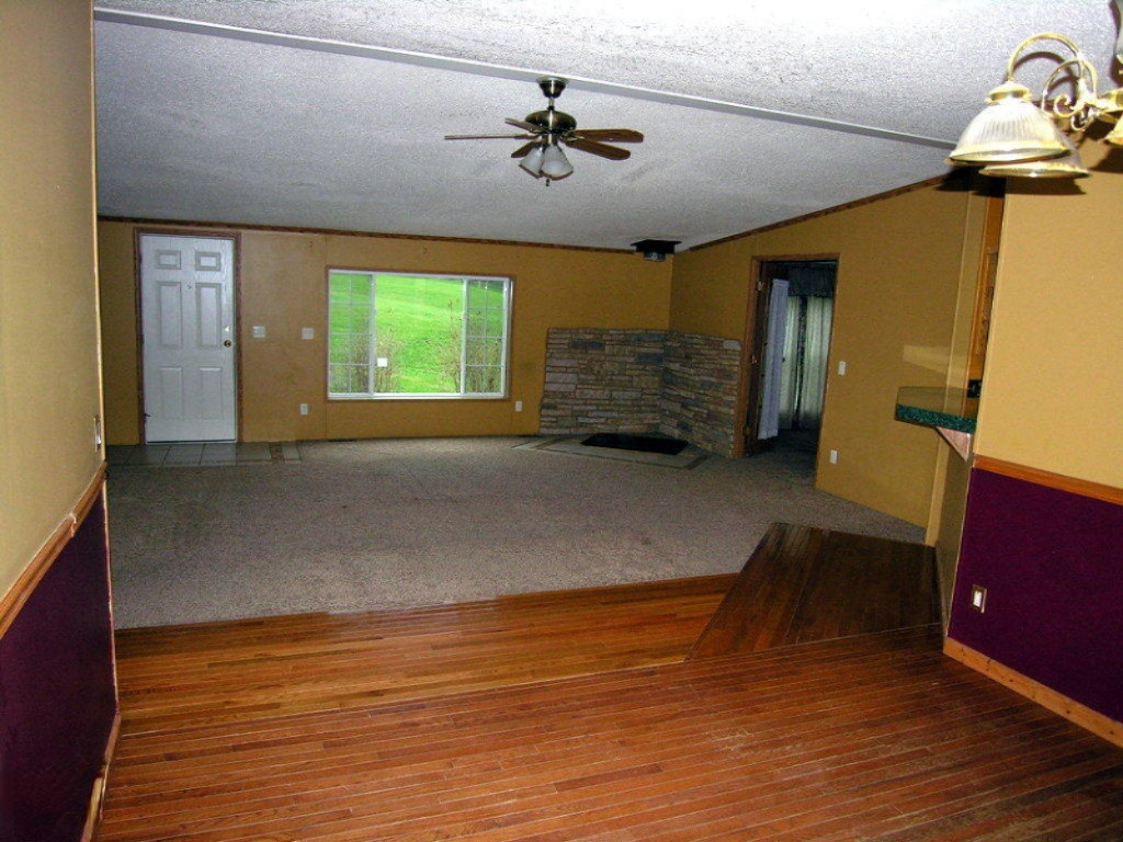22275 North Angling Road Centreville, MI 49032 - Photo 2 of 17 DSCN8641