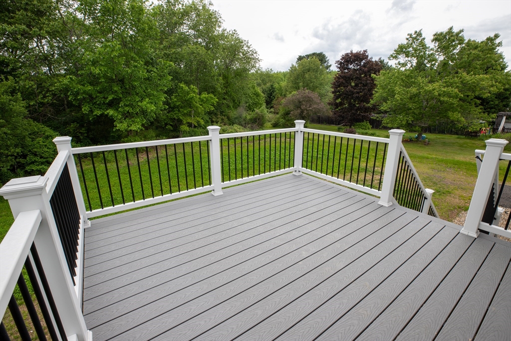 572 Wheelwright Road Barre, MA 01005 - Photo 7 of 27