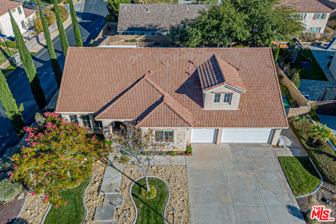 40918 Rise Court Palmdale, CA 93551 - Photo 44 of 45 an aerial view of a house