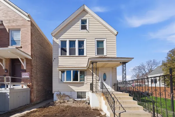 $370,000 | 1512 50th Court, Cicero, IL 60804