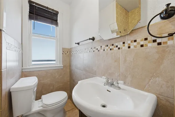 $370,000 | 1512 50th Court, Cicero, IL 60804