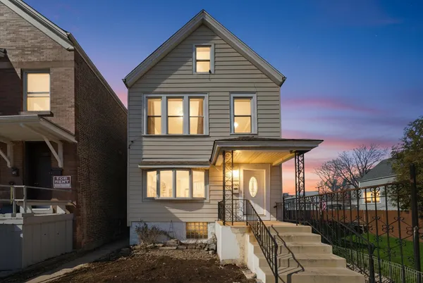 $370,000 | 1512 50th Court, Cicero, IL 60804