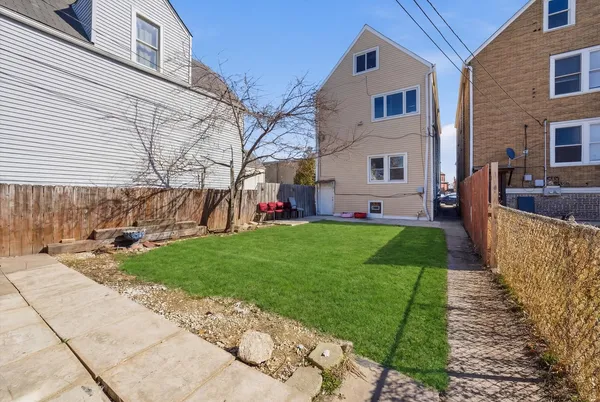 $370,000 | 1512 50th Court, Cicero, IL 60804