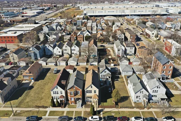 $370,000 | 1512 50th Court, Cicero, IL 60804