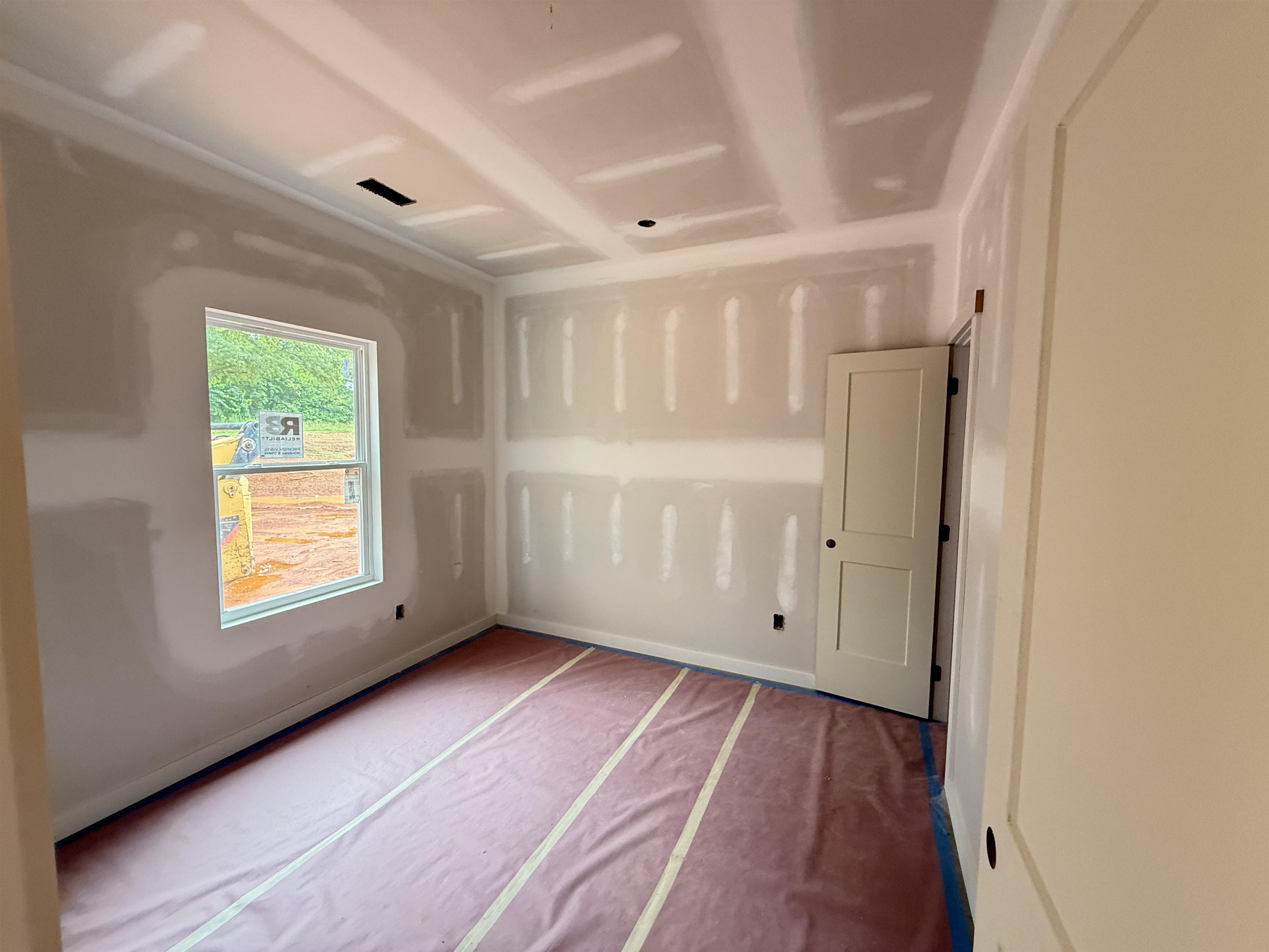 241 Woodgate Road Cowpens, SC 29330 - Photo 8 of 12