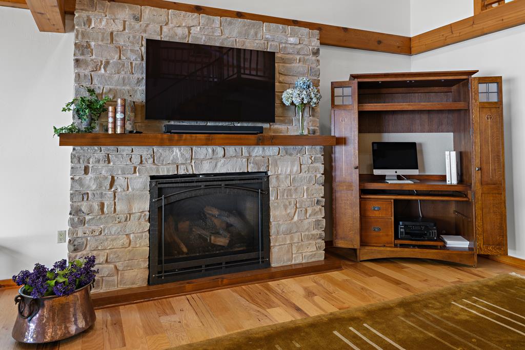 11521 Beach Road Sister Bay, WI 54234 - Photo 20 of 31 Gallery Image 20