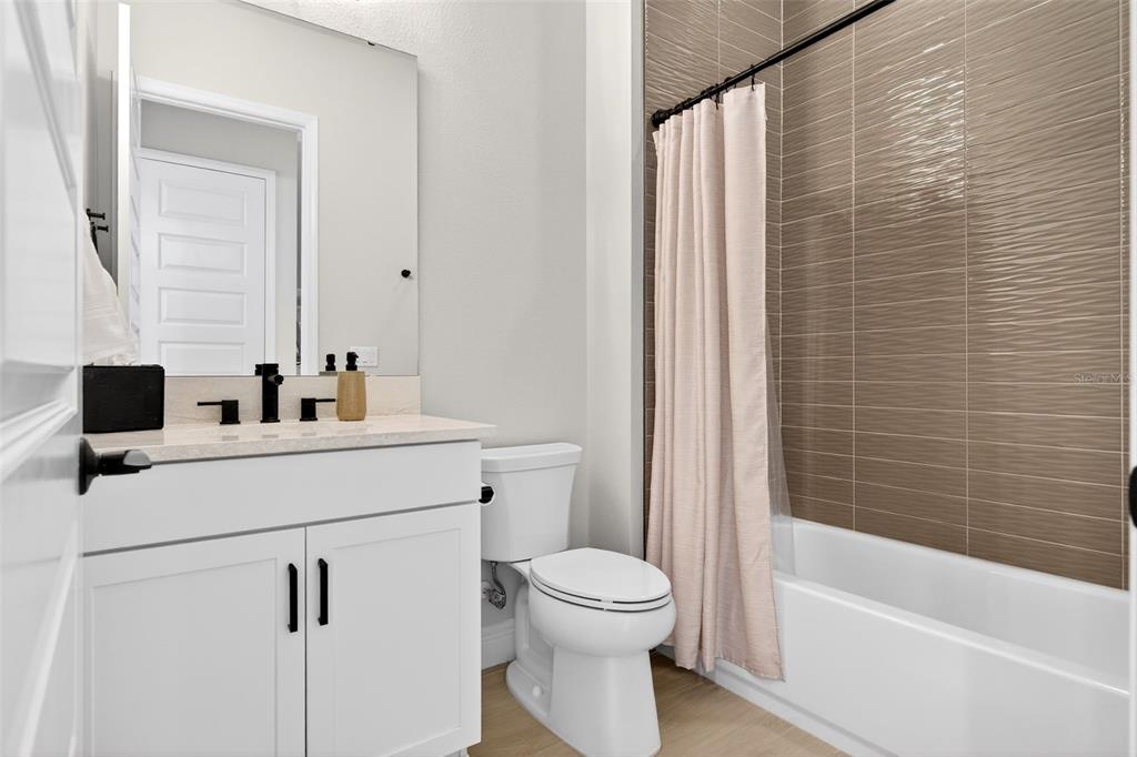 11523 Gleaming Terrace Venice, FL 34293 - Photo 50 of 83