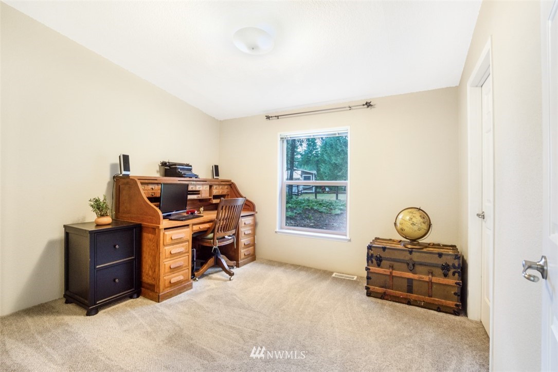 330 East Pinedirosa Road Union, WA 98592 - Photo 17 of 25 Gallery Image 17