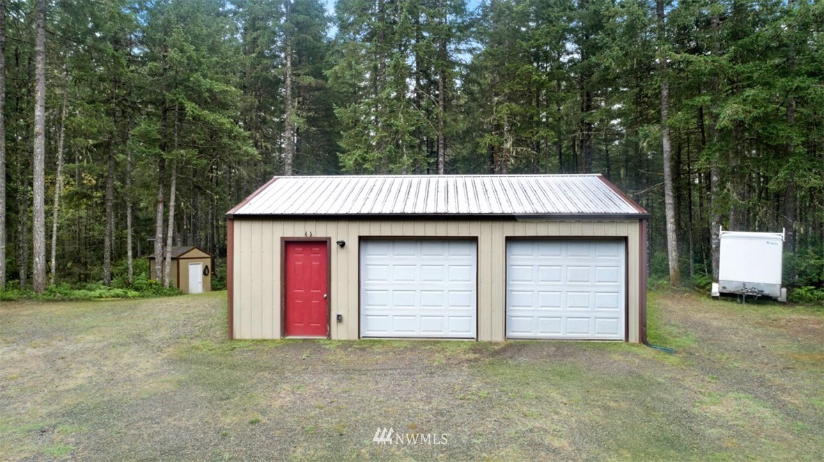 330 East Pinedirosa Road Union, WA 98592 - Photo 3 of 25 Gallery Image 3