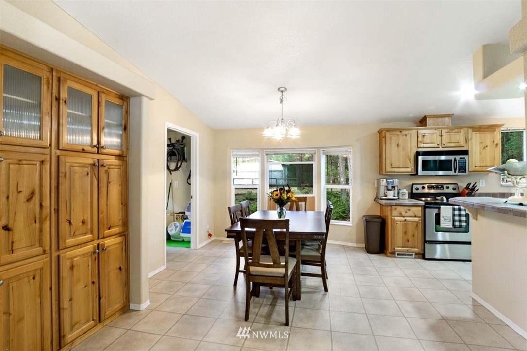 330 East Pinedirosa Road Union, WA 98592 - Photo 9 of 25 Gallery Image 9
