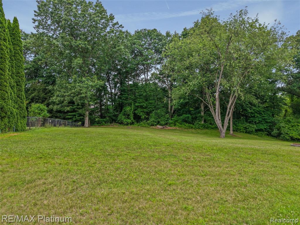7750 Chilson Road Pinckney, MI 48169 - Photo 30 of 34