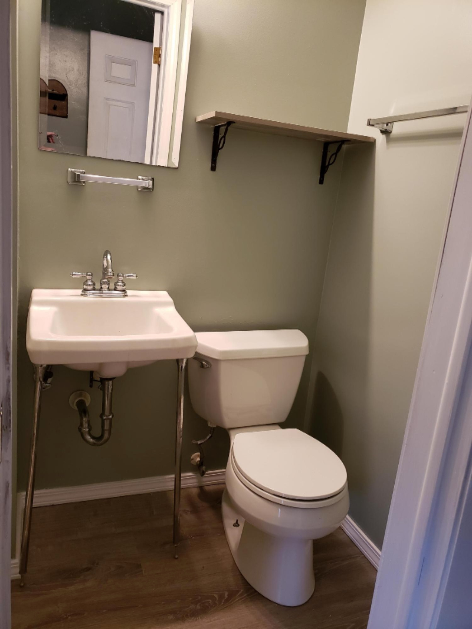 1462 Haverhill Road Muskegon, MI 49441 - Photo 16 of 23 20190106_164437 (1)