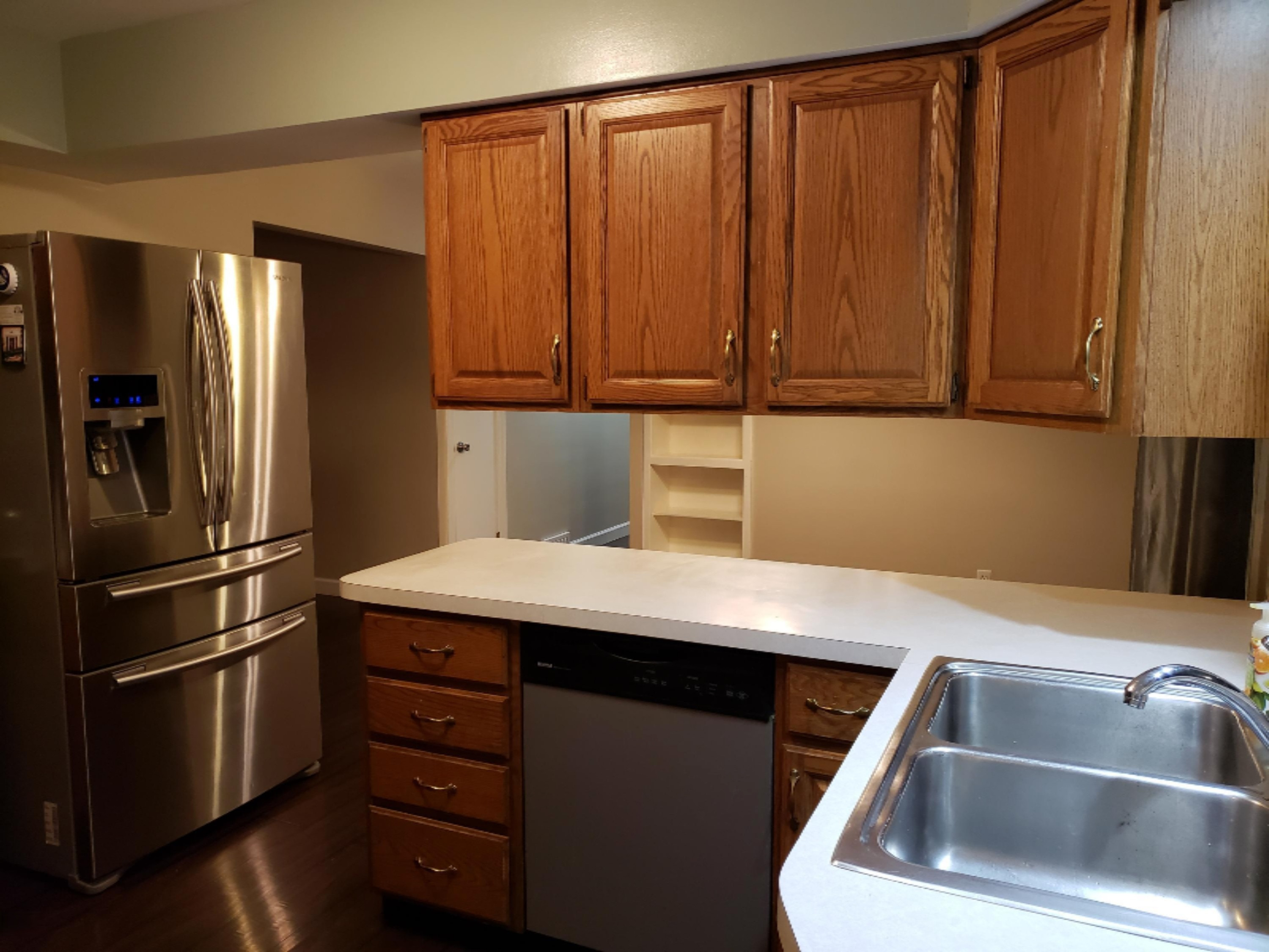 1462 Haverhill Road Muskegon, MI 49441 - Photo 3 of 23 20190106_184616