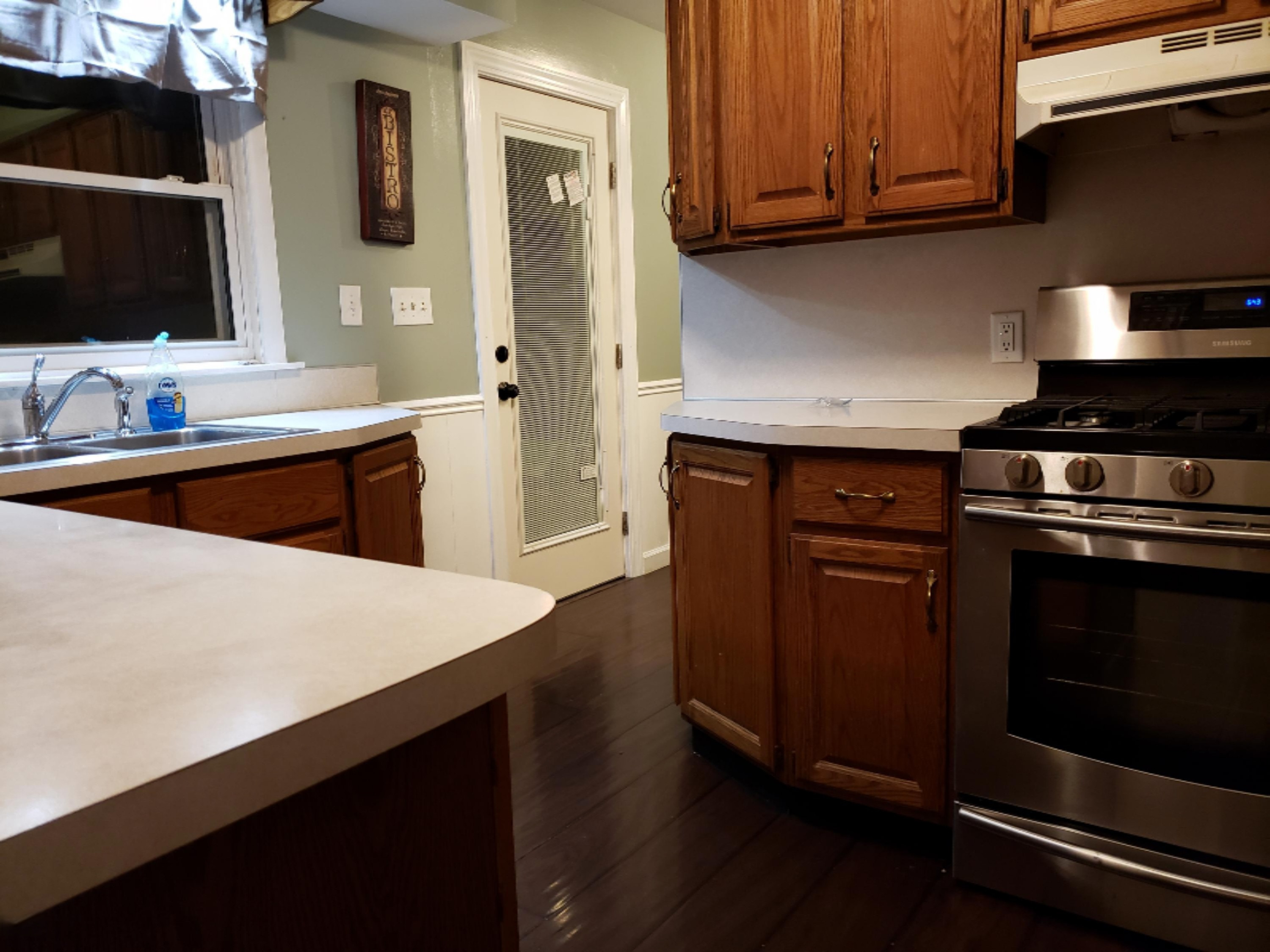 1462 Haverhill Road Muskegon, MI 49441 - Photo 4 of 23 20190106_184631